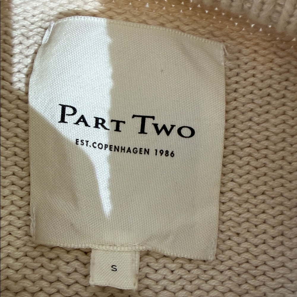 Part Two Copenhagen Clene Cardigan Sweater Size S Cream Color 100% Cotton EUC - Picture 6 of 12